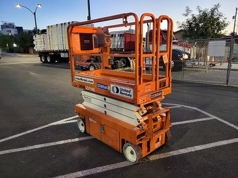 2019 SNORKEL S3219E Scissor Lift 19' Electric