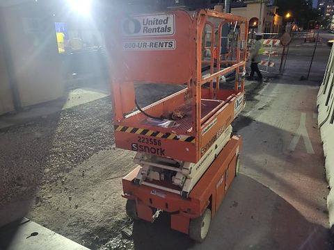 2019 SNORKEL S3219E Scissor Lift 19' Electric