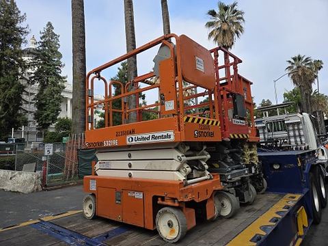2019 SNORKEL S3219E Scissor Lift 19' Electric