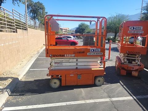 2019 SNORKEL S3219E Scissor Lift 19' Electric
