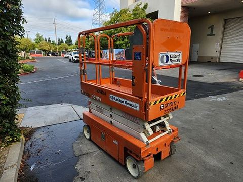 2019 SNORKEL S3219E Scissor Lift 19' Electric