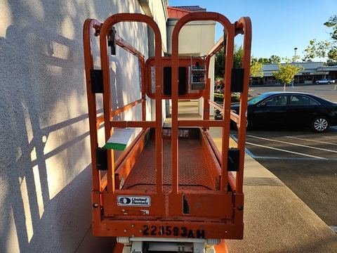 2019 SNORKEL S3219E Scissor Lift 19' Electric
