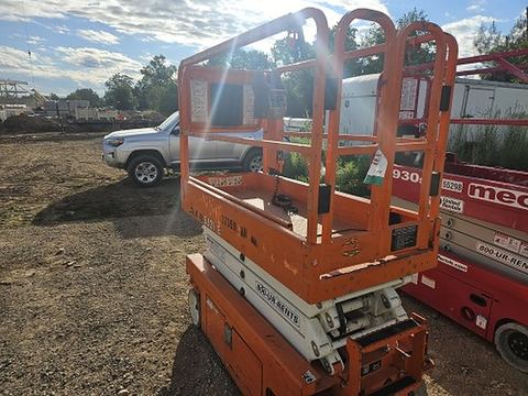 2019 SNORKEL S3219E Scissor Lift 19' Electric