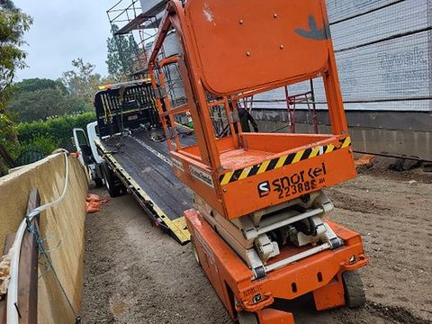 2019 SNORKEL S3219E Scissor Lift 19' Electric