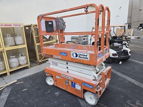 2019 SNORKEL S3219E Scissor Lift 19' Electric