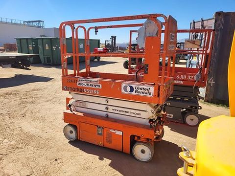 2019 SNORKEL S3219E Scissor Lift 19' Electric
