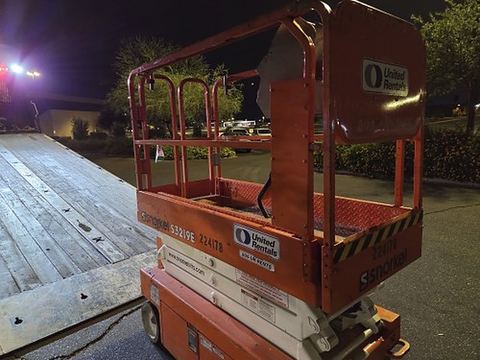 2019 SNORKEL S3219E Scissor Lift 19' Electric