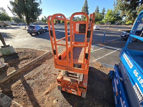 2019 SNORKEL S3219E Scissor Lift 19' Electric