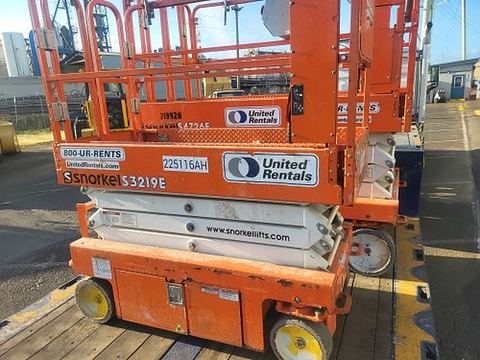 2019 SNORKEL S3219E Scissor Lift 19' Electric