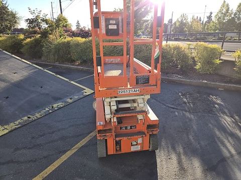 2019 SNORKEL S3219E Scissor Lift 19' Electric