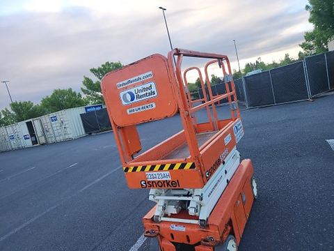 2019 SNORKEL S3219E Scissor Lift 19' Electric