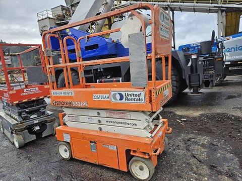 2019 SNORKEL S3219E Scissor Lift 19' Electric
