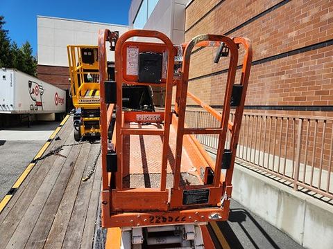 2019 SNORKEL S3219E Scissor Lift 19' Electric