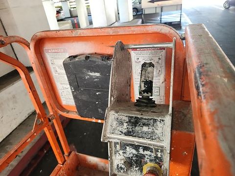 2019 SNORKEL S3219E Scissor Lift 19' Electric