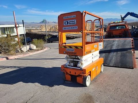 2019 SNORKEL S3219E Scissor Lift 19' Electric
