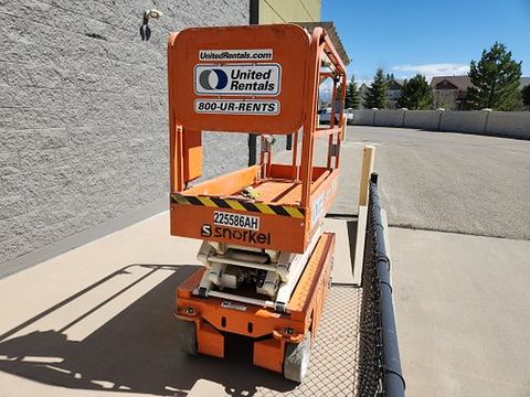 2019 SNORKEL S3219E Scissor Lift 19' Electric