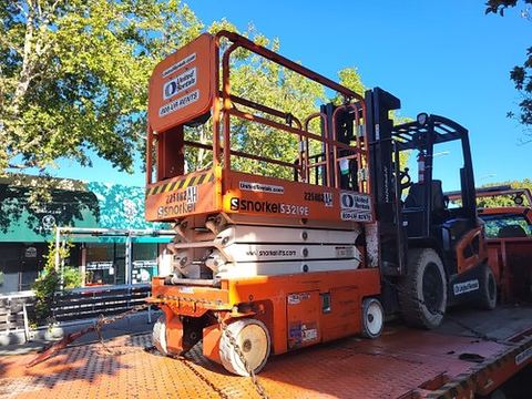 2019 SNORKEL S3219E Scissor Lift 19' Electric