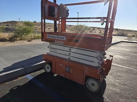 2019 SNORKEL S3219E Scissor Lift 19' Electric