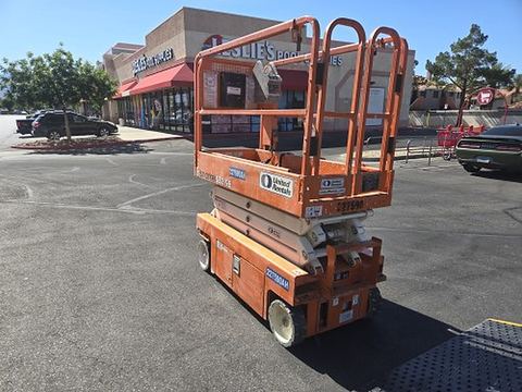 2019 SNORKEL S3219E Scissor Lift 19' Electric