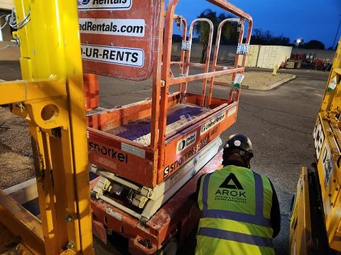 2019 SNORKEL S3219E Scissor Lift 19' Electric