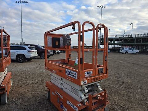 2019 SNORKEL S3219E Scissor Lift 19' Electric