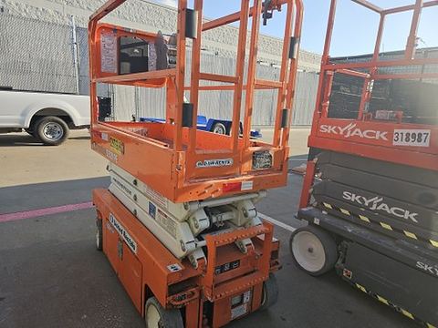 2019 SNORKEL S3219E Scissor Lift 19' Electric