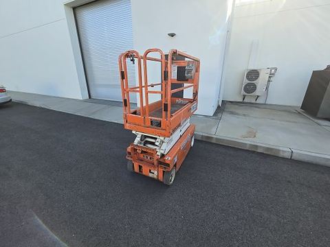 2019 SNORKEL S3219E Scissor Lift 19' Electric