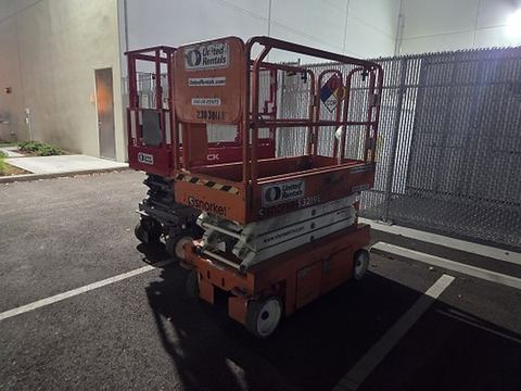 2019 SNORKEL S3219E Scissor Lift 19' Electric