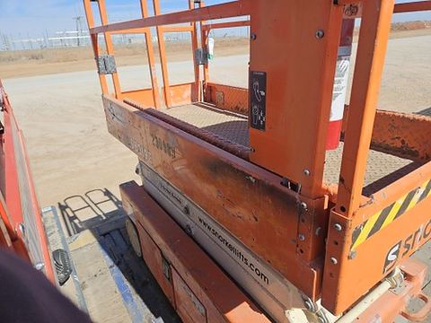 2019 SNORKEL S3219E Scissor Lift 19' Electric