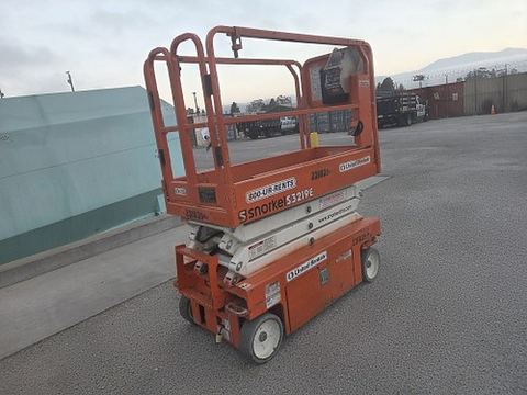 2019 SNORKEL S3219E Scissor Lift 19' Electric