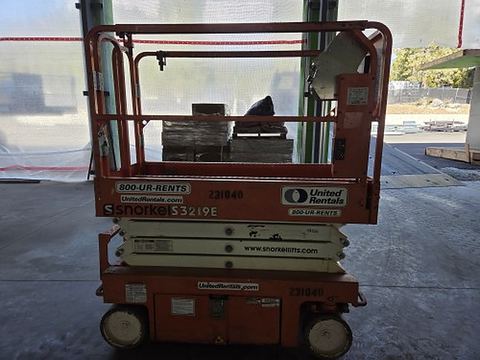 2019 SNORKEL S3219E Scissor Lift 19' Electric