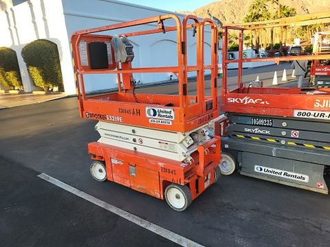2019 SNORKEL S3219E Scissor Lift 19' Electric