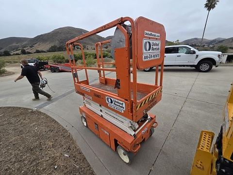 2019 SNORKEL S3219E Scissor Lift 19' Electric