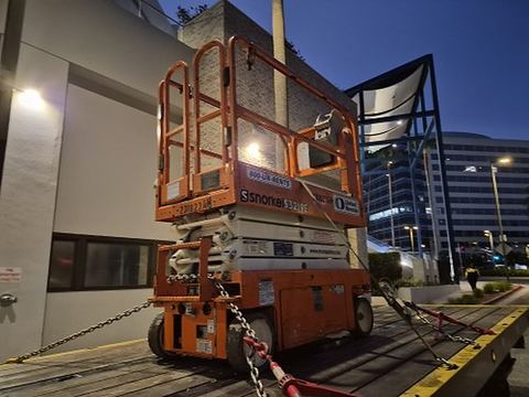 2019 SNORKEL S3219E Scissor Lift 19' Electric