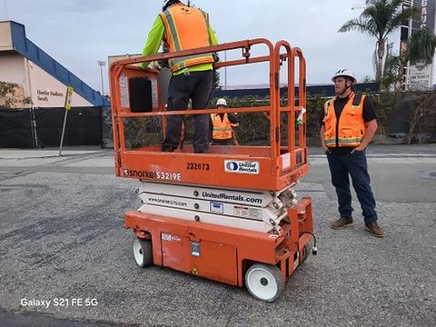 2019 SNORKEL S3219E Scissor Lift 19' Electric
