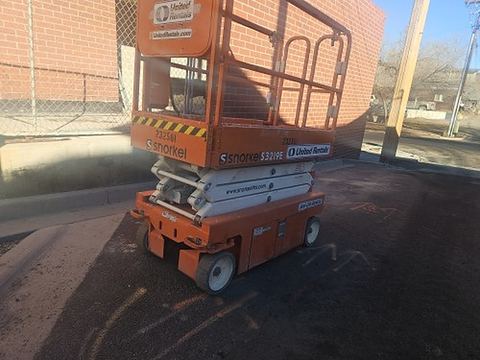 2019 SNORKEL S3219E Scissor Lift 19' Electric