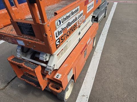 2019 SNORKEL S3219E Scissor Lift 19' Electric