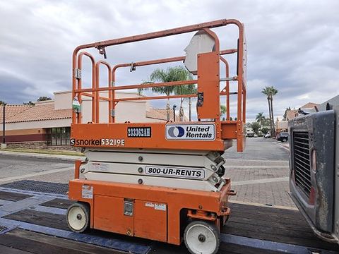 2019 SNORKEL S3219E Scissor Lift 19' Electric