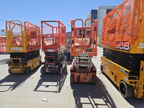 2019 SNORKEL S3219E Scissor Lift 19' Electric