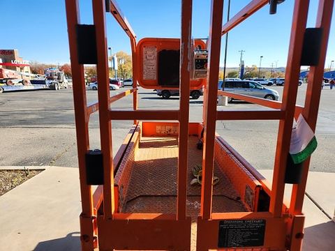 2019 SNORKEL S3219E Scissor Lift 19' Electric
