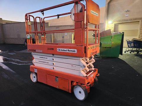 2019 SNORKEL S3226E Scissor Lift 24-26' Electric 30-36" Wide