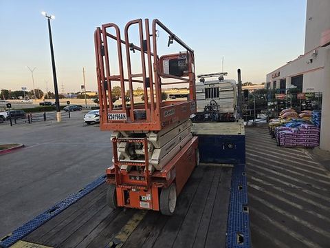 2019 SNORKEL S3226E Scissor Lift 24-26' Electric 30-36" Wide