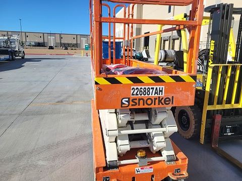 2019 SNORKEL S3226E Scissor Lift 24-26' Electric 30-36" Wide