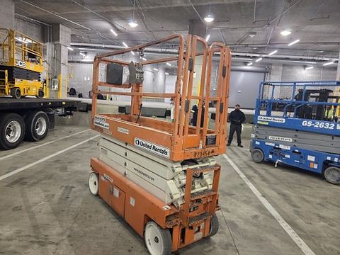 2019 SNORKEL S3226E Scissor Lift 24-26' Electric 30-36" Wide