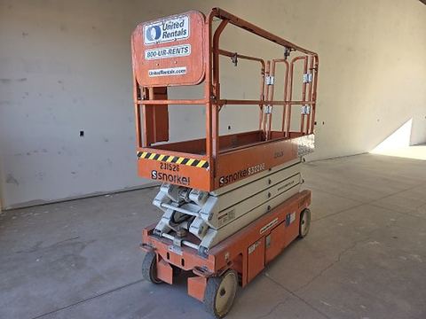 2019 SNORKEL S3226E Scissor Lift 24-26' Electric 30-36" Wide