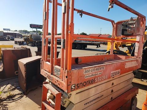 2019 SNORKEL S3226E Scissor Lift 24-26' Electric 30-36" Wide