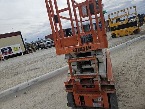 2019 SNORKEL S3226E Scissor Lift 24-26' Electric 30-36" Wide