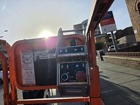 2019 SNORKEL S3226E Scissor Lift 24-26' Electric 30-36" Wide