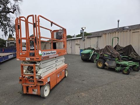 2019 SNORKEL S3226E Scissor Lift 24-26' Electric 30-36" Wide