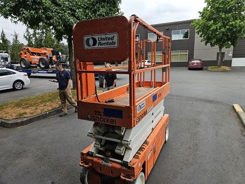 2019 SNORKEL S3226E Scissor Lift 24-26' Electric 30-36" Wide